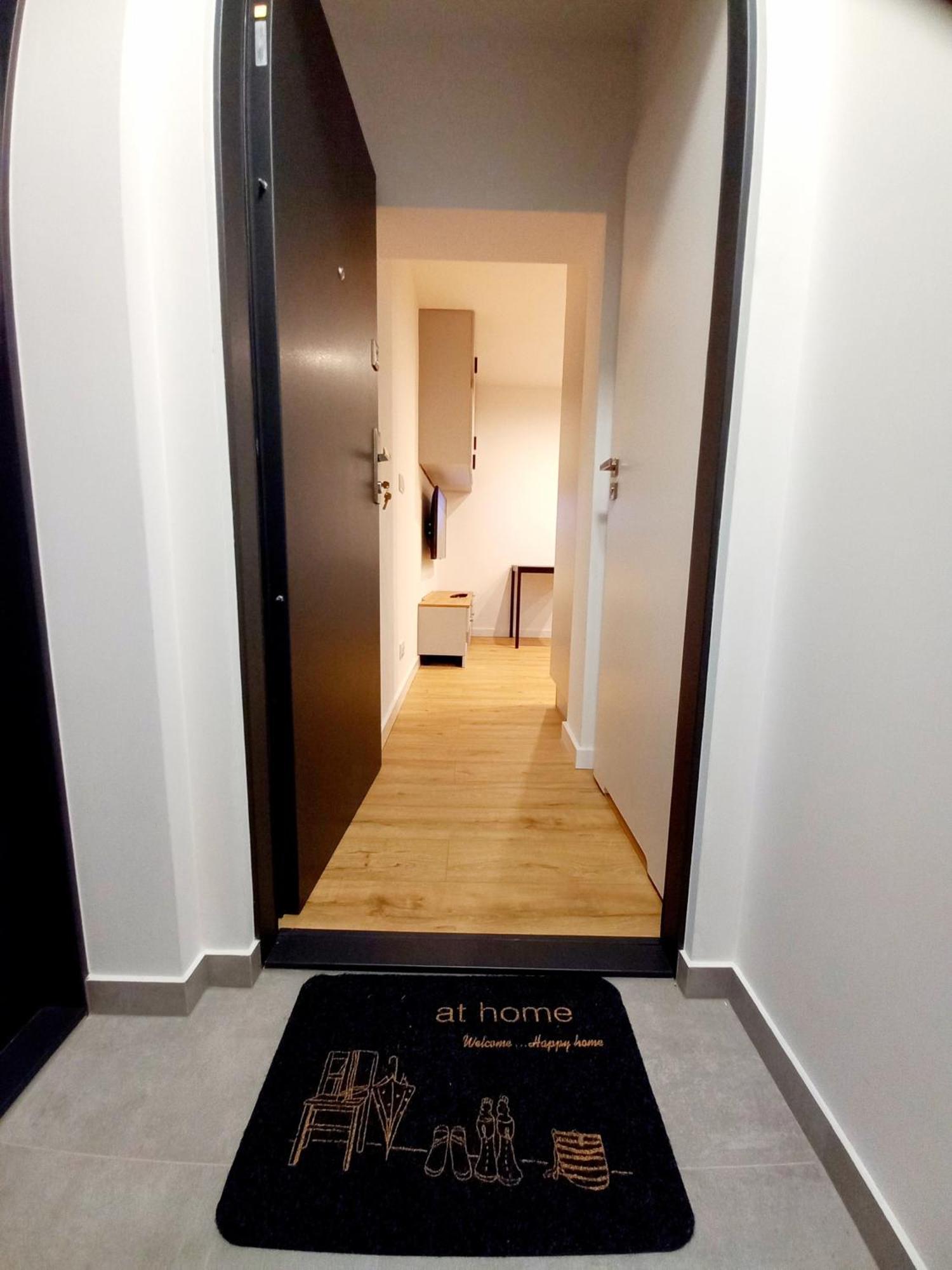 Neoapartments Lotnicza 弗罗茨瓦夫 外观 照片